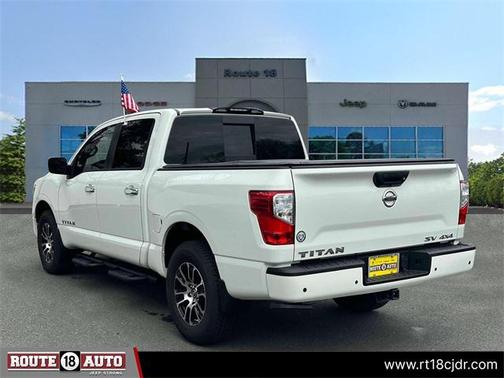 2021 Nissan Titan SV