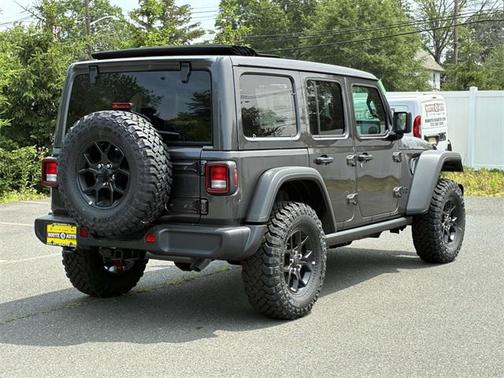 2025 Jeep Wrangler Willys