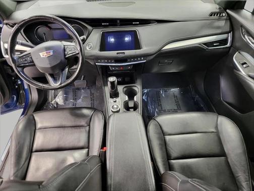 2019 Cadillac XT4 Premium Luxury
