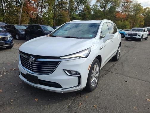2023 Buick Enclave Essence AWD