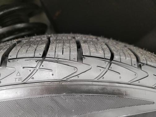 2023 Buick Enclave Essence AWD