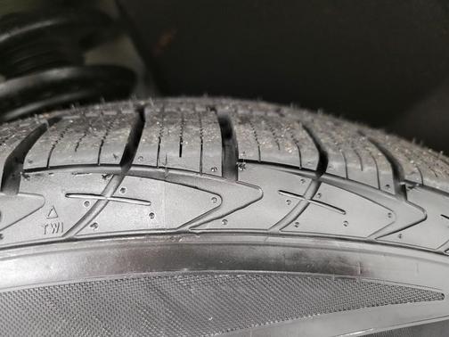 2023 Buick Enclave Essence AWD