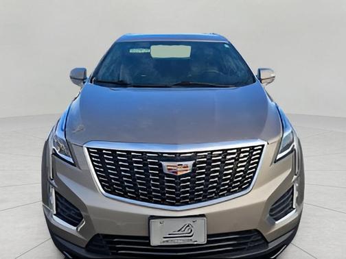 2022 Cadillac XT5 Luxury