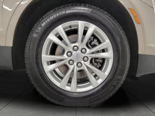 2022 Cadillac XT5 Luxury