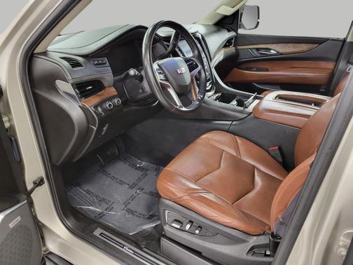 2015 Cadillac Escalade Premium