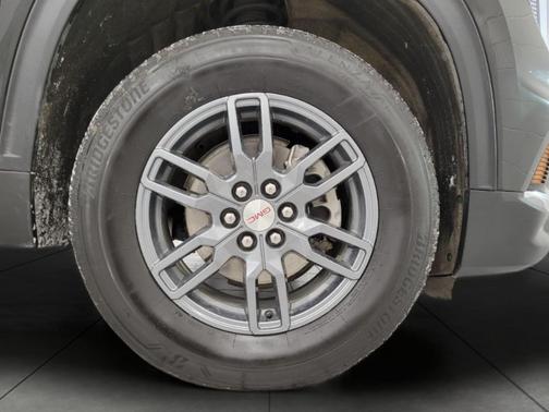 2025 GMC Acadia AWD Elevation