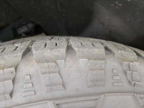 2023 GMC Yukon 4WD AT4