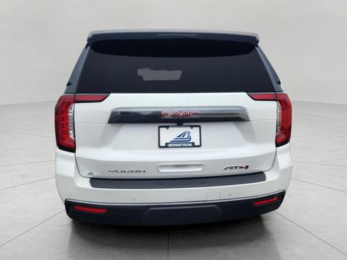 2023 GMC Yukon 4WD AT4