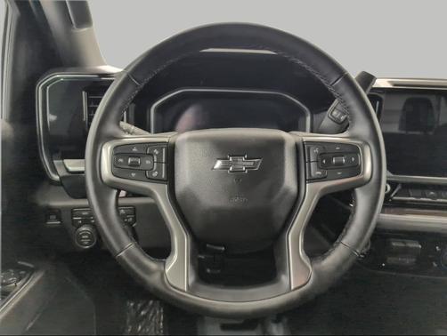 Summit White 2026 Chevrolet Silverado 1500 RST