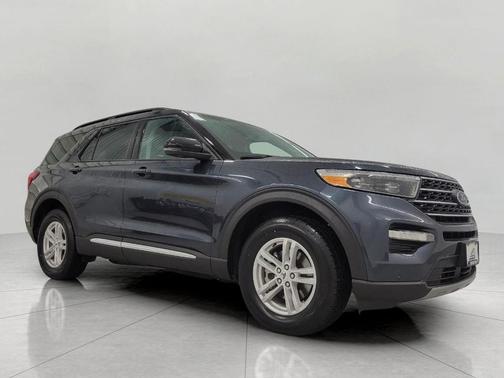 Stone Blue Metallic 2024 Ford Explorer XLT