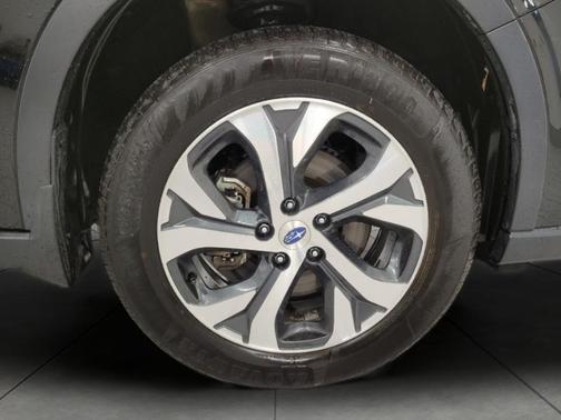 2021 Subaru Outback Touring