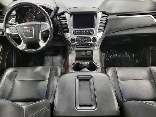 2020 GMC Yukon XL SLT