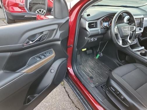 2023 GMC Acadia AWD SLE
