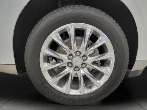 2020 Buick Enclave FWD Essence