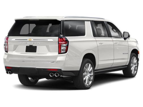 Iridescent Pearl Tricoat 2023 Chevrolet Suburban 4WD High Country
