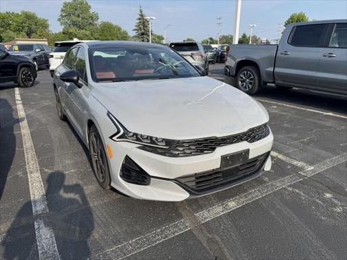 2022 Kia K5 GT-Line
