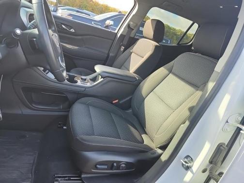 2023 GMC Acadia AWD SLE