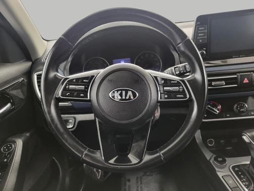 2021 Kia Seltos S