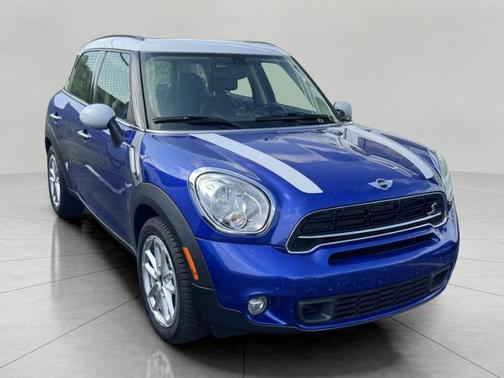 2016 MINI Countryman Cooper S