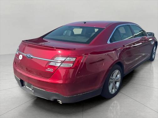 2015 Ford Taurus SEL