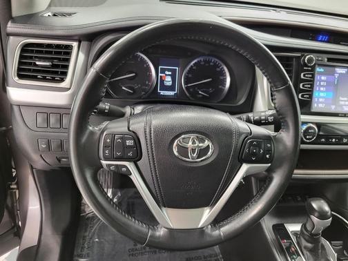 2014 Toyota Highlander XLE