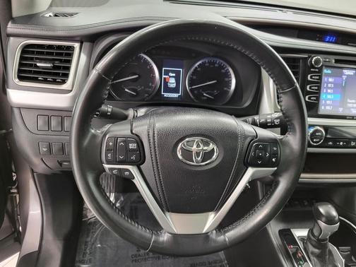 2014 Toyota Highlander XLE