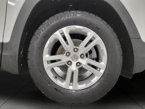 Summit White 2020 GMC Terrain SLE