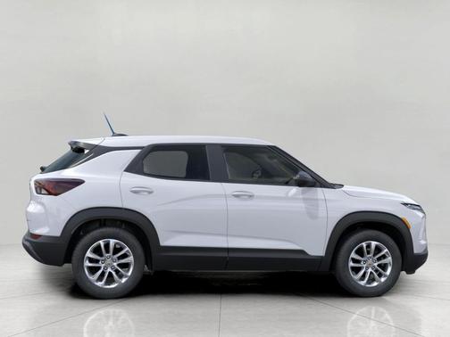 Summit White 2026 Chevrolet Trailblazer LS