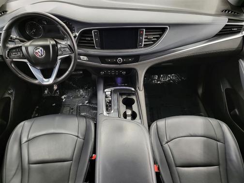 2023 Buick Enclave Essence AWD