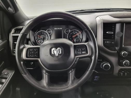 2022 RAM 2500 Tradesman Crew Cab 4x4 6'4' Box