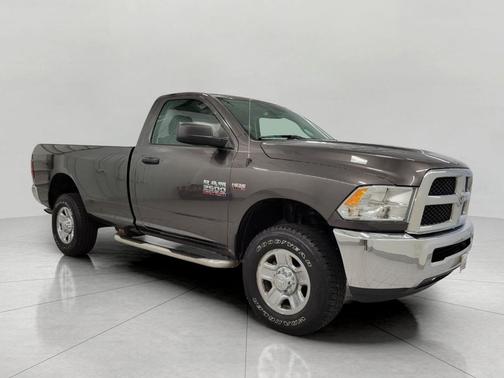 2017 RAM 2500 Tradesman Regular Cab 4x4 8' Box