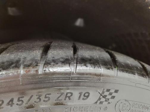 2020 Chevrolet Corvette Stingray w/3LT