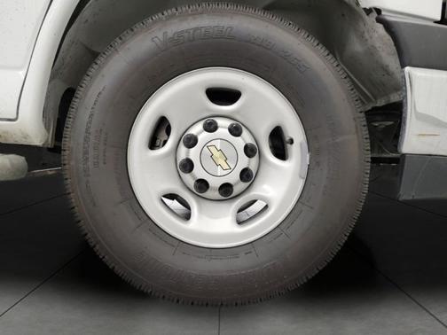 2024 Chevrolet Express 2500 RWD 2500 Regular Wheelbase WT