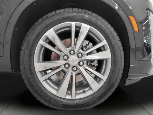 2025 Cadillac XT6 Premium Luxury AWD