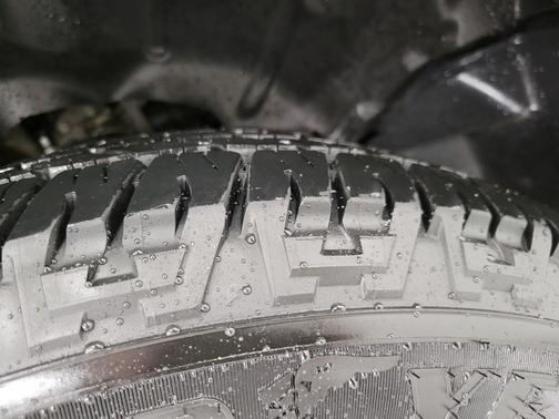 Granite Crystal Metallic Clearcoat 2022 RAM 1500 Big Horn/Lone Star