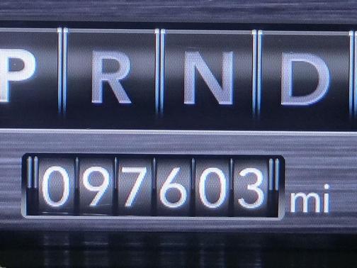 Granite Crystal Metallic Clearcoat 2022 RAM 1500 Big Horn/Lone Star