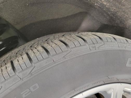 2023 Buick Enclave Essence AWD