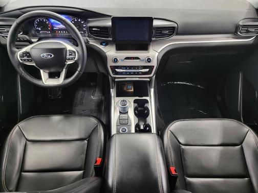 Stone Blue Metallic 2024 Ford Explorer XLT