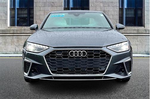 2023 Audi A4 45 S LINE QUATTRO PREMIUM