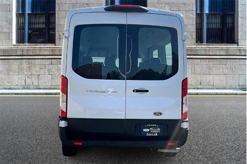 2022 Ford Transit-350 