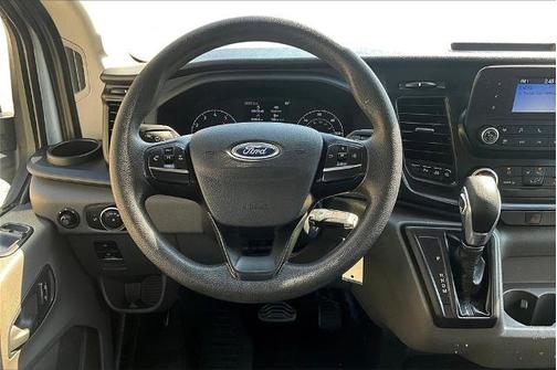 2022 Ford Transit-350 