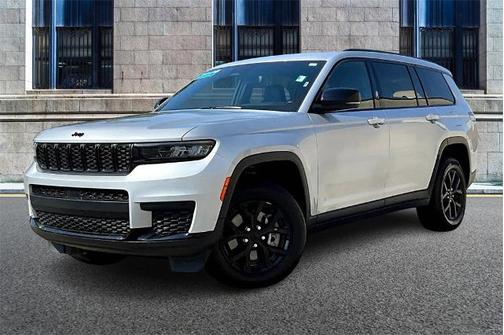 2024 Jeep Grand Cherokee LAREDO