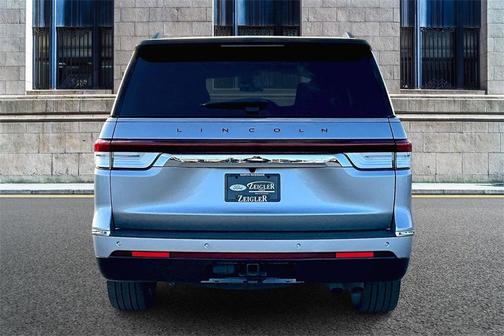 2022 Lincoln Navigator Black Label