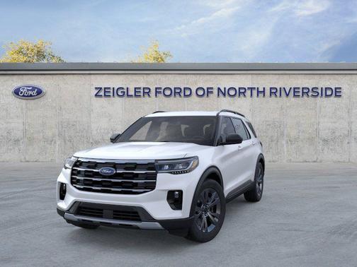 Star White Metallic Tri-Coat 2026 Ford Explorer Active