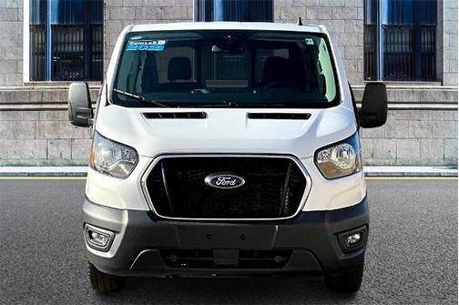 2023 Ford Transit-250 T250