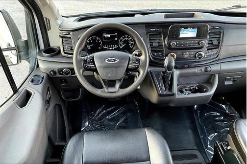2023 Ford Transit-250 T250