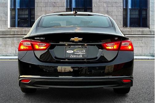 2024 Chevrolet Malibu LT W/1LT