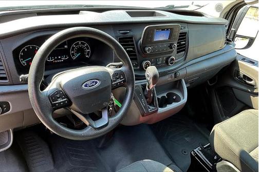 2023 Ford Transit-250 T250