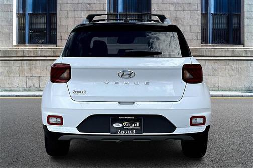 2023 Hyundai VENUE Limited