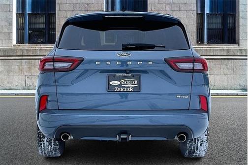 2023 Ford Escape ST-LINE SELECT